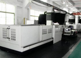 大型龍門（mén）CNC 1